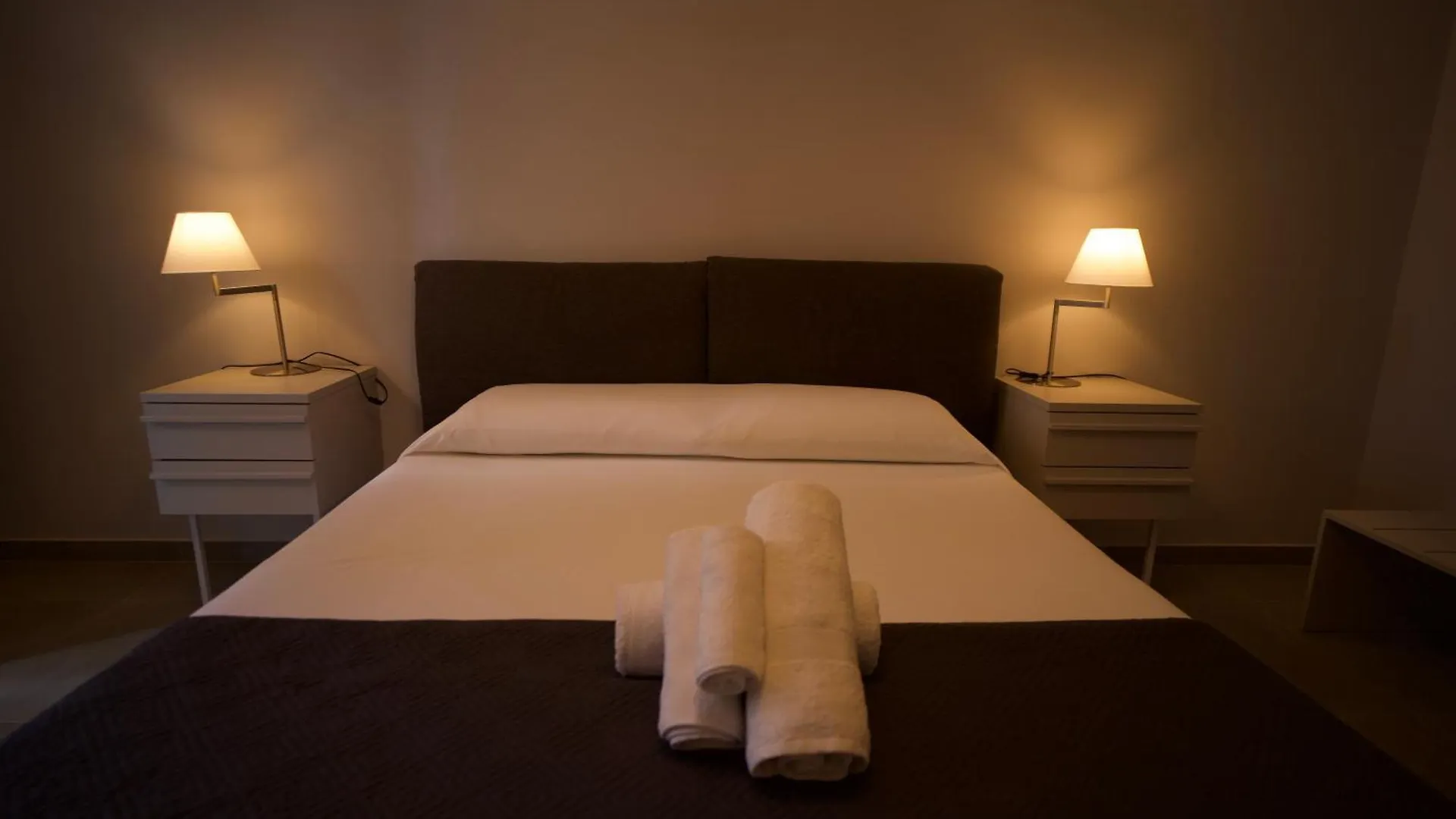 Donna Franca Rooms&Suite Palermo Italia